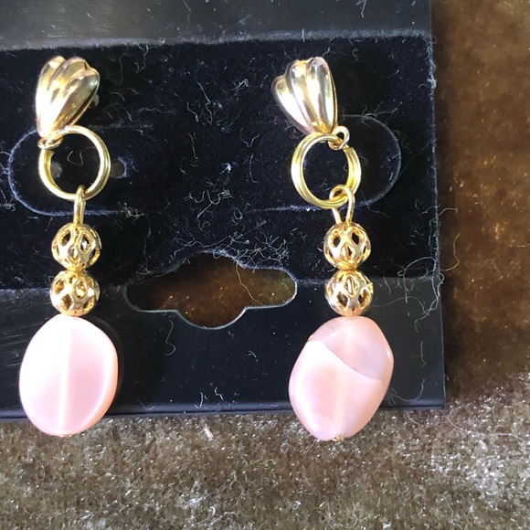 Peach Moonstone & Crab Fire Agate necklace and earrings. 34.5” long. - Picture 5 of 5